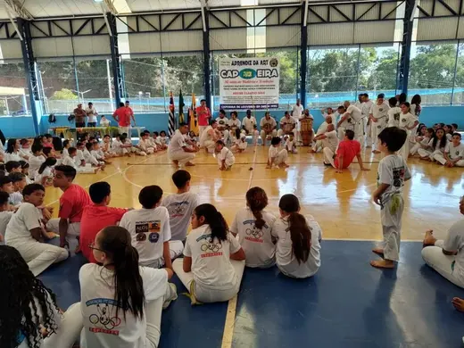09/08 - Batizado e Troca de Cordões de Capoeira — foto 4