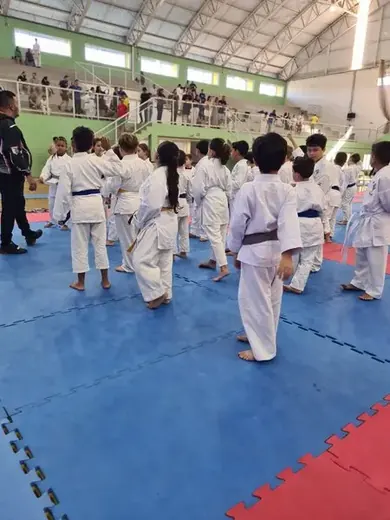 19/04 - Festival de Karatê de Louveira — foto 2
