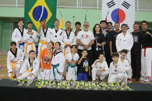 22/03 - Torneio da Amizade 2026 Destaca Talentos de Louveira — foto 7