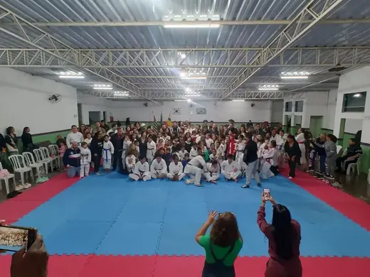 08/07 - Troca de Faixa de Karatê — foto 26