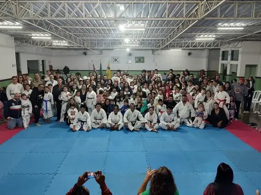 08/07 - Troca de Faixa de Karatê — foto 32
